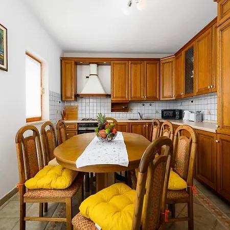 Paradiz Appartement Labin (Istria)
