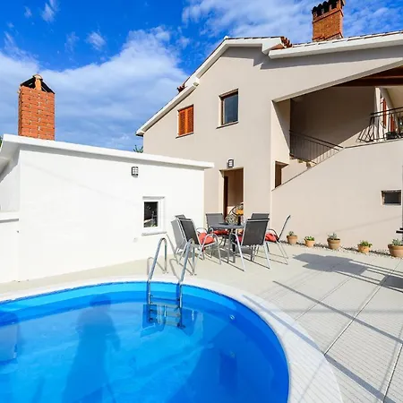 Apartment Paradiz *