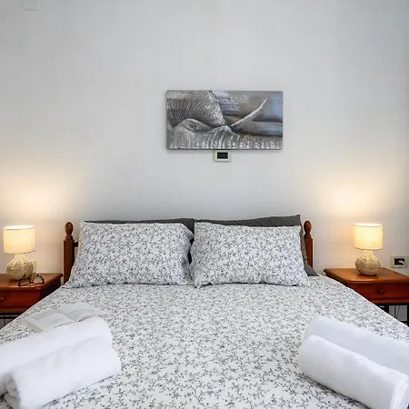 Paradiz Apartment *