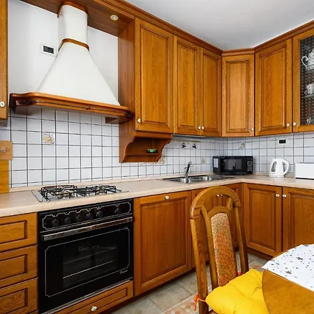 Apartment Paradiz *
